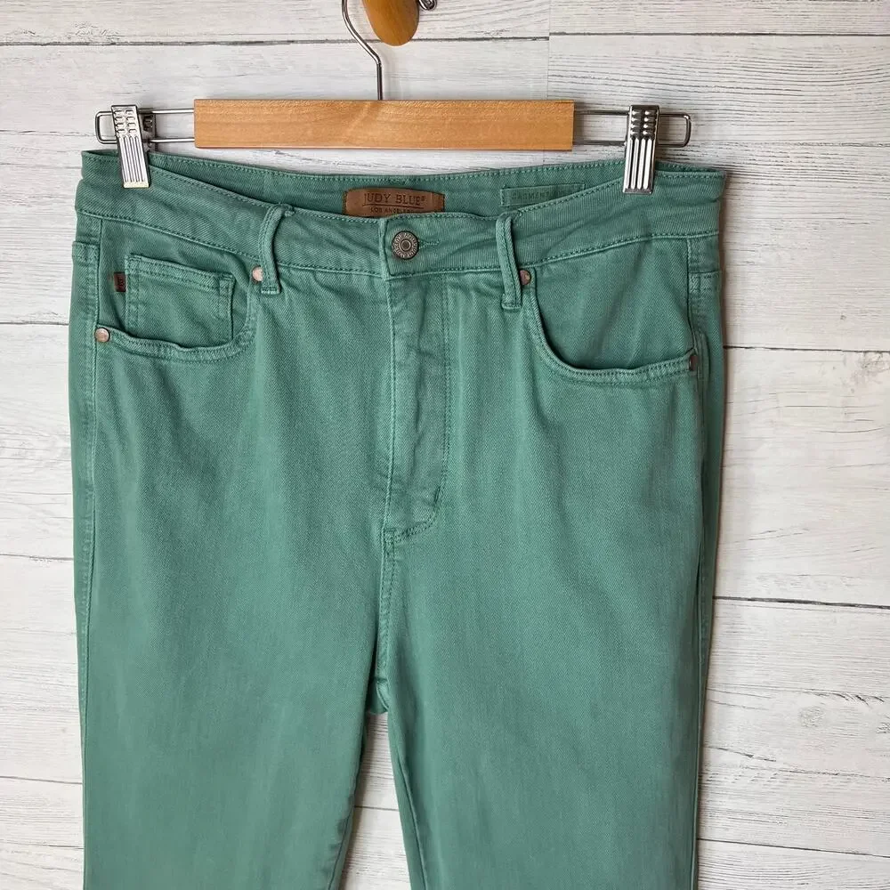 Judy Blue Jeans Womens Size 13/31 Green Garment Dyed Boot Cut Raw Hem - Picture 6 of 16
